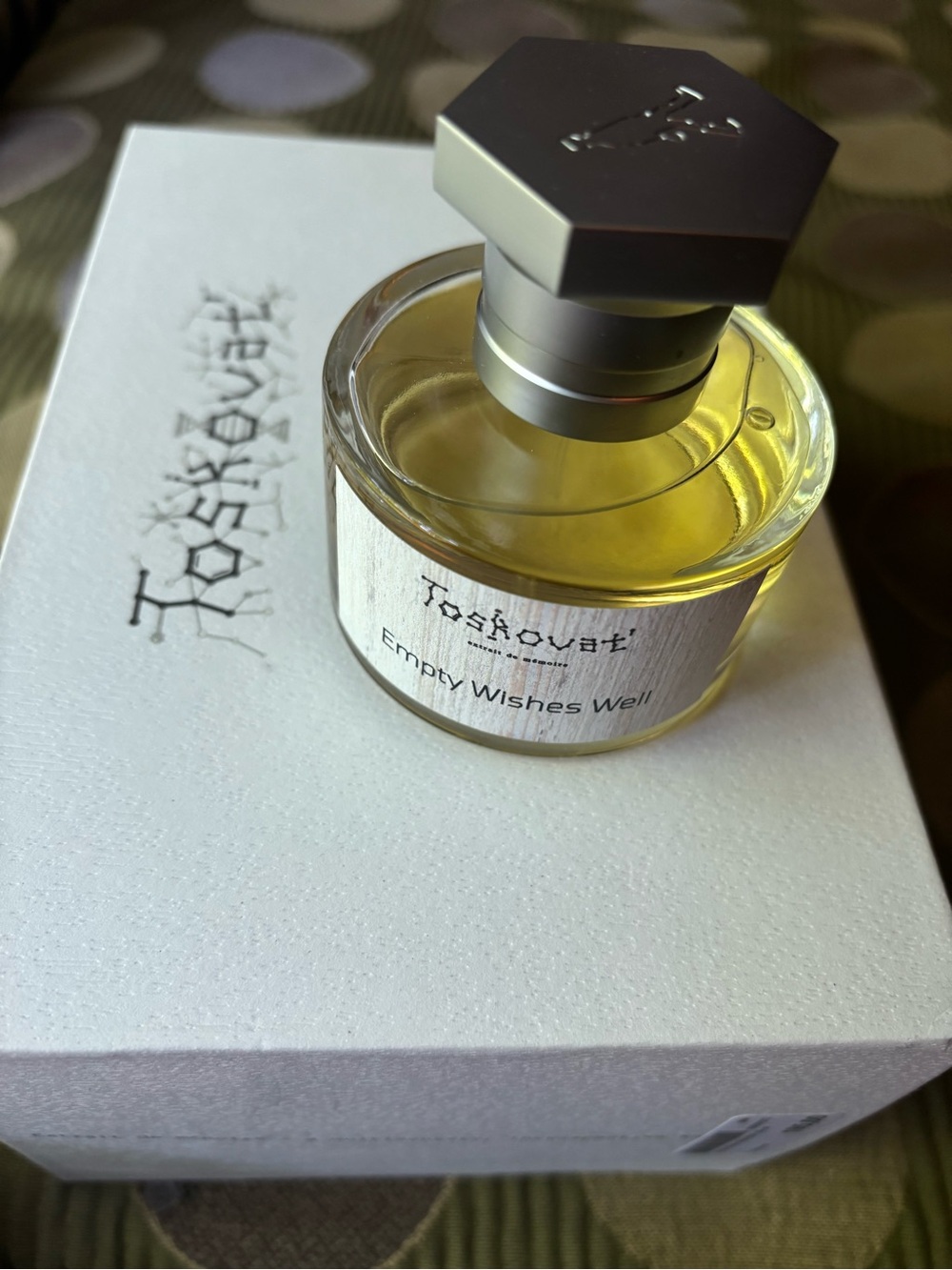 Toskovat Empty Wishes Well Eau de Parfum - Picture 5 of 16